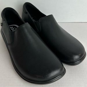 Womens Klogs Ascent New Without Tags Sz 6